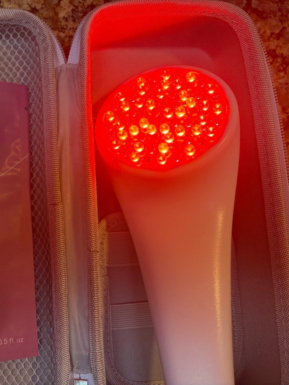 LIGHTSTIM RED LIGHT HAND HELD COLLAGEN BOOSTER NEW SEALED